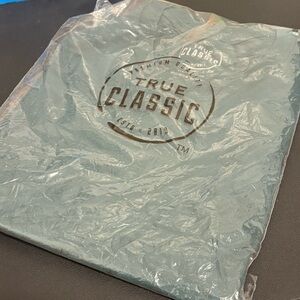 Men’s True classic crew forest green size medium new